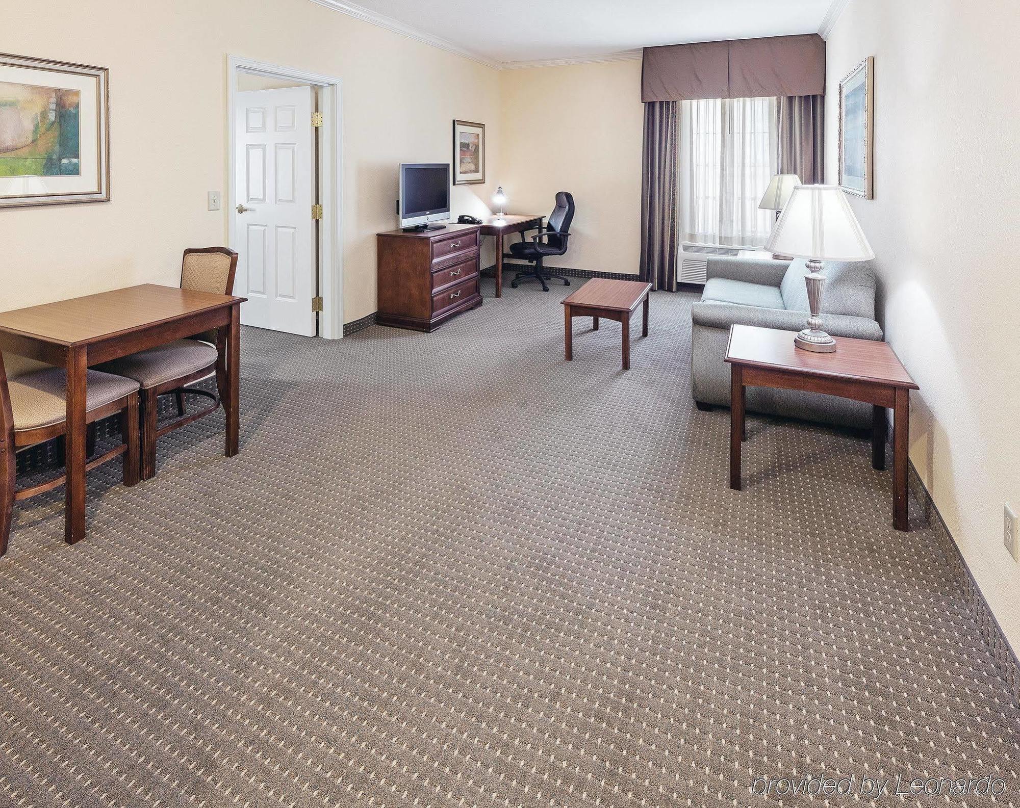 La Quinta By Wyndham Gainesville Exterior photo