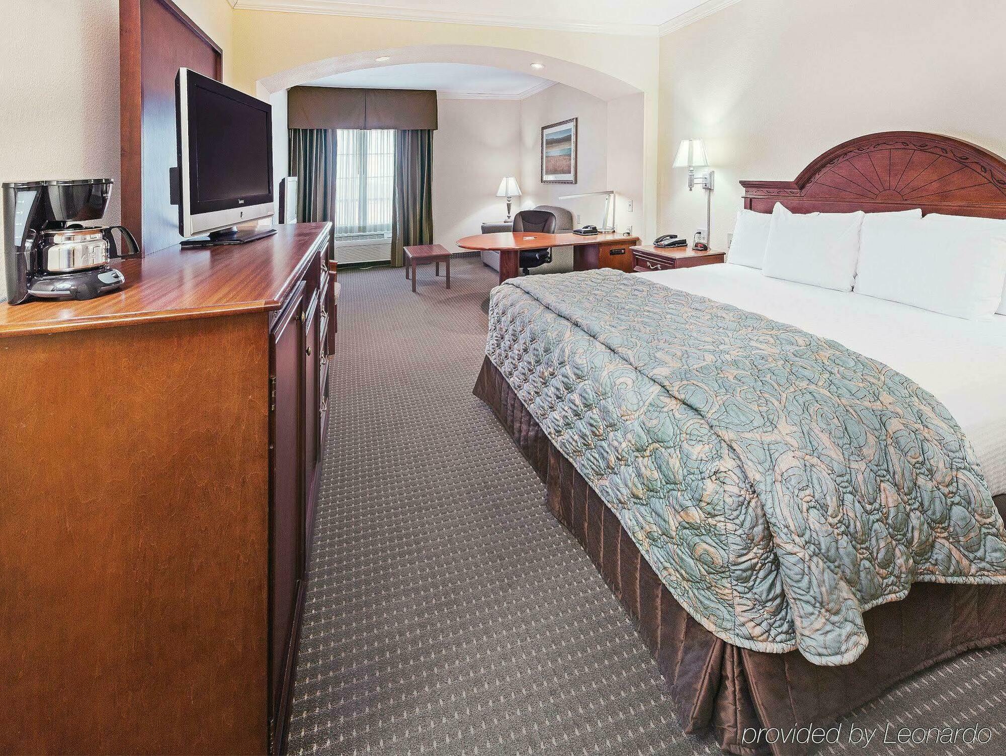La Quinta By Wyndham Gainesville Exterior photo